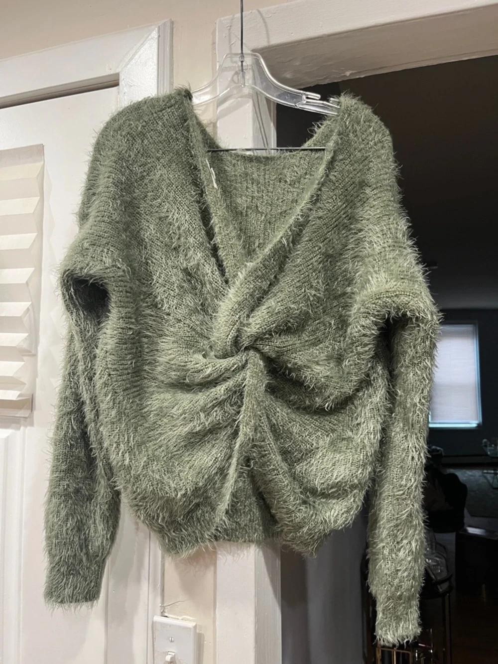 Twisted back cozy sweater - Picture 1 of 2